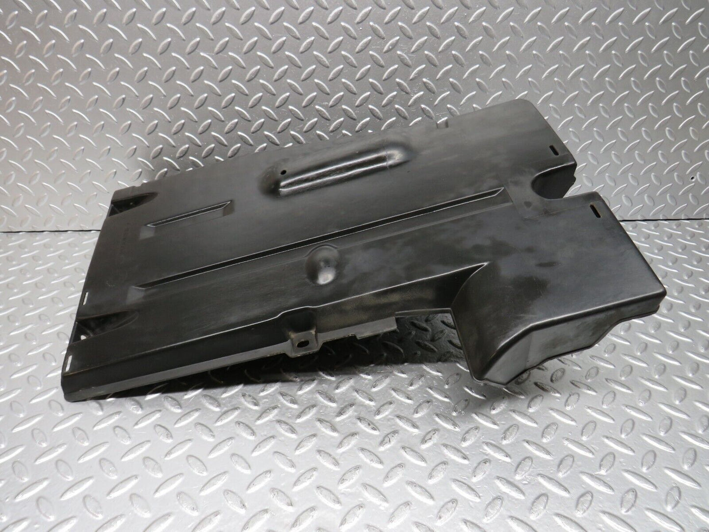 31289 Mercedes-Benz S124 220TE Wagon Fuel Pump Cover 1244780637