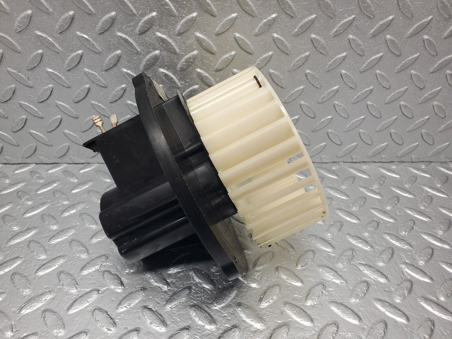46460 Mercedes-Benz C123 280CE Coupe Heater Blower Motor Bosch 3137020001