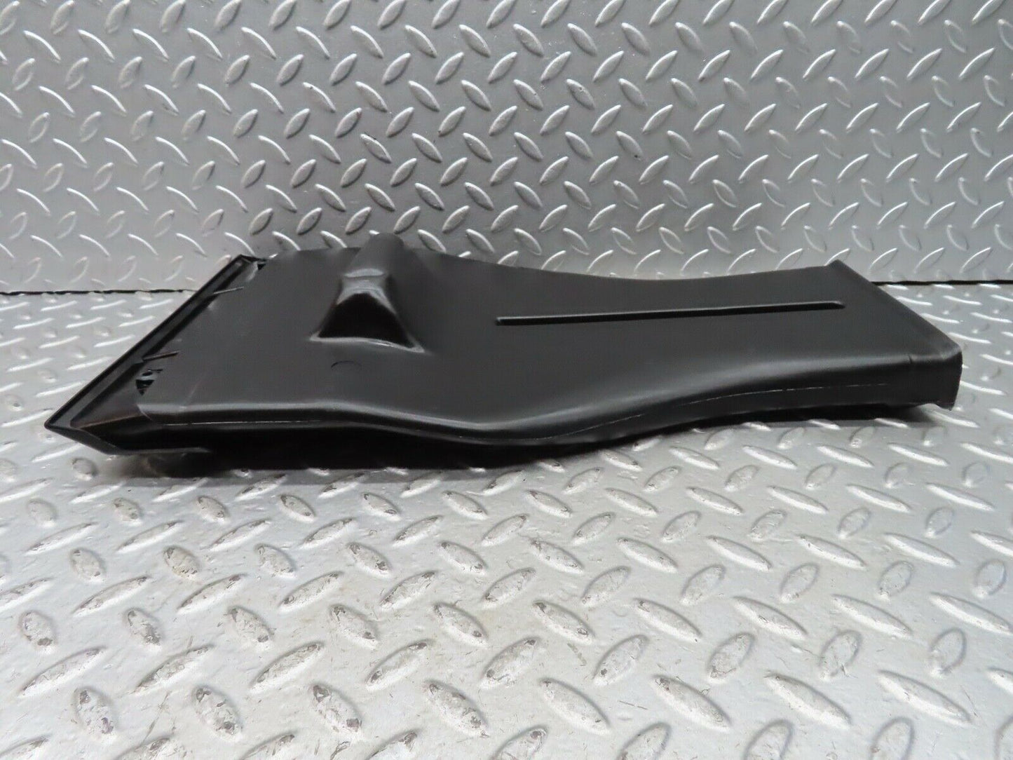 19300 Mercedes-Benz C140 CL420 Coupe Rear Air Duct 1408310046