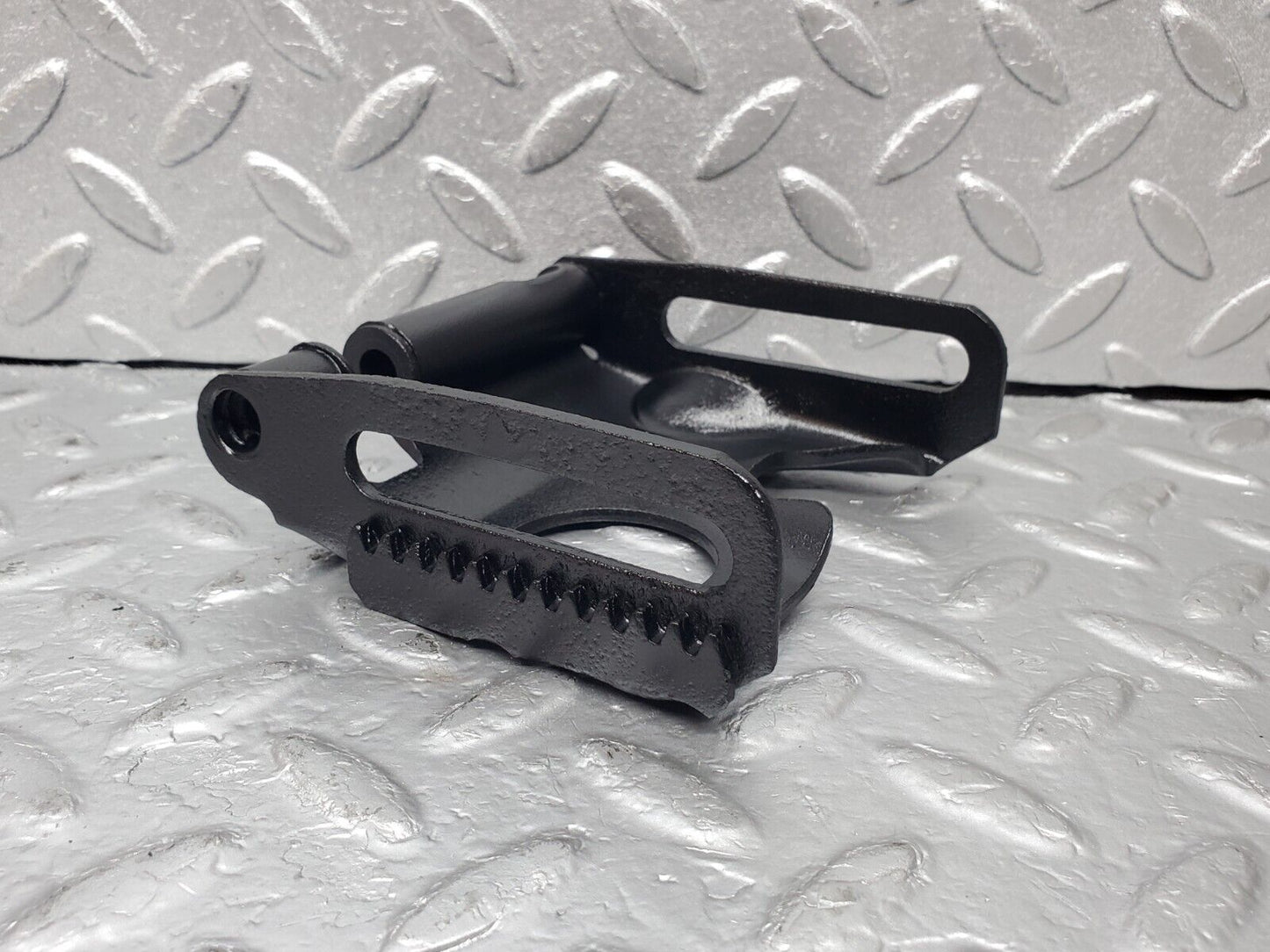 44488 Mercedes-Benz W123 280E Alternator Generator Bracket