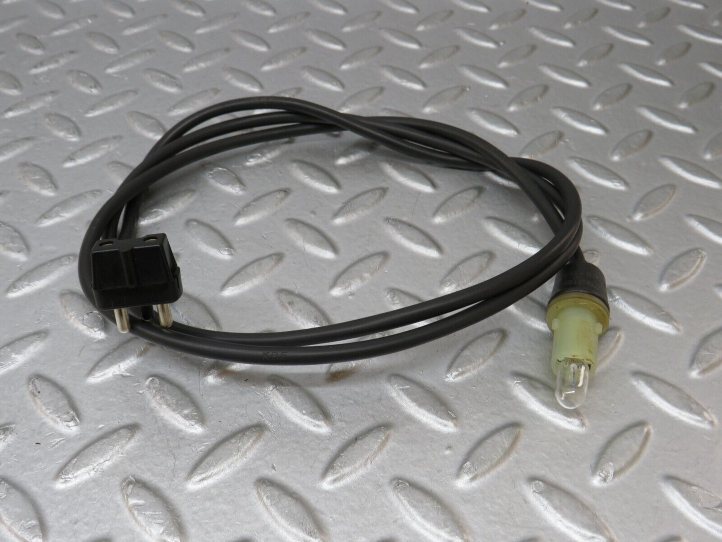 36267 Mercedes-Benz W126 420SE Front Wing Indicator Wire Cable 1249971881