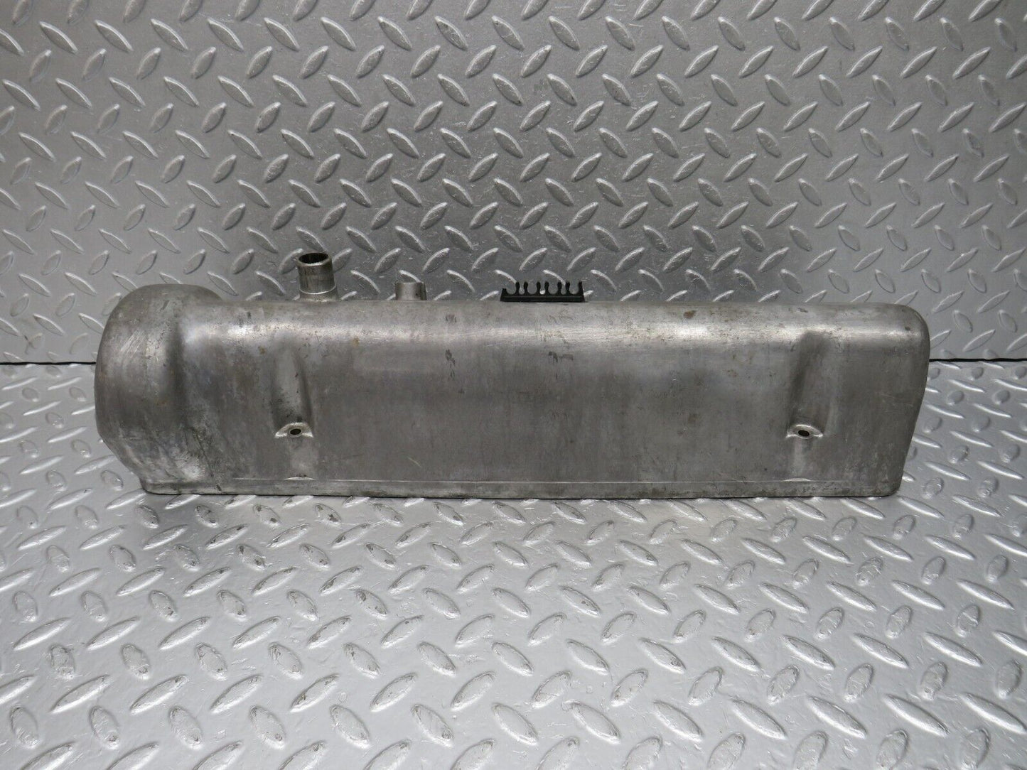 39894 Mercedes-Benz R107 350SL Coupe Cylinder Head Valve Cover Left 1160163205