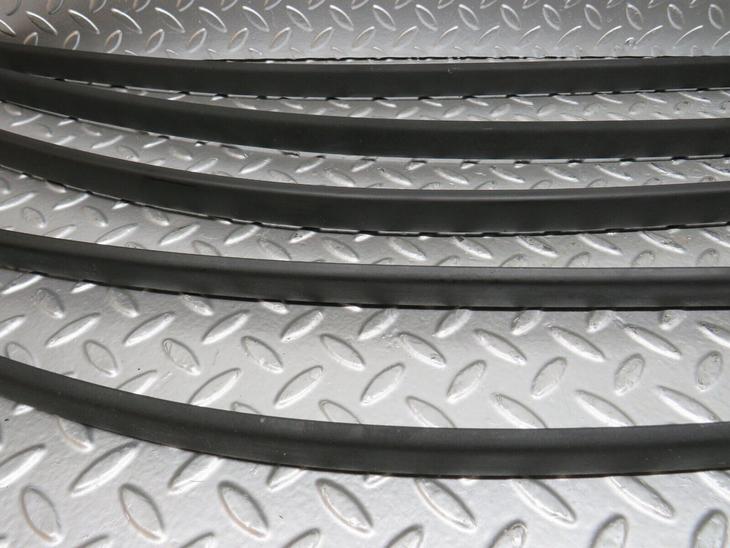 27842 Mercedes-Benz S124 300TE Wagon Roof Cladding Set