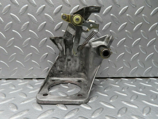 16363 Mercedes-Benz W124 260E Brake Pedal Bracket 1242900919