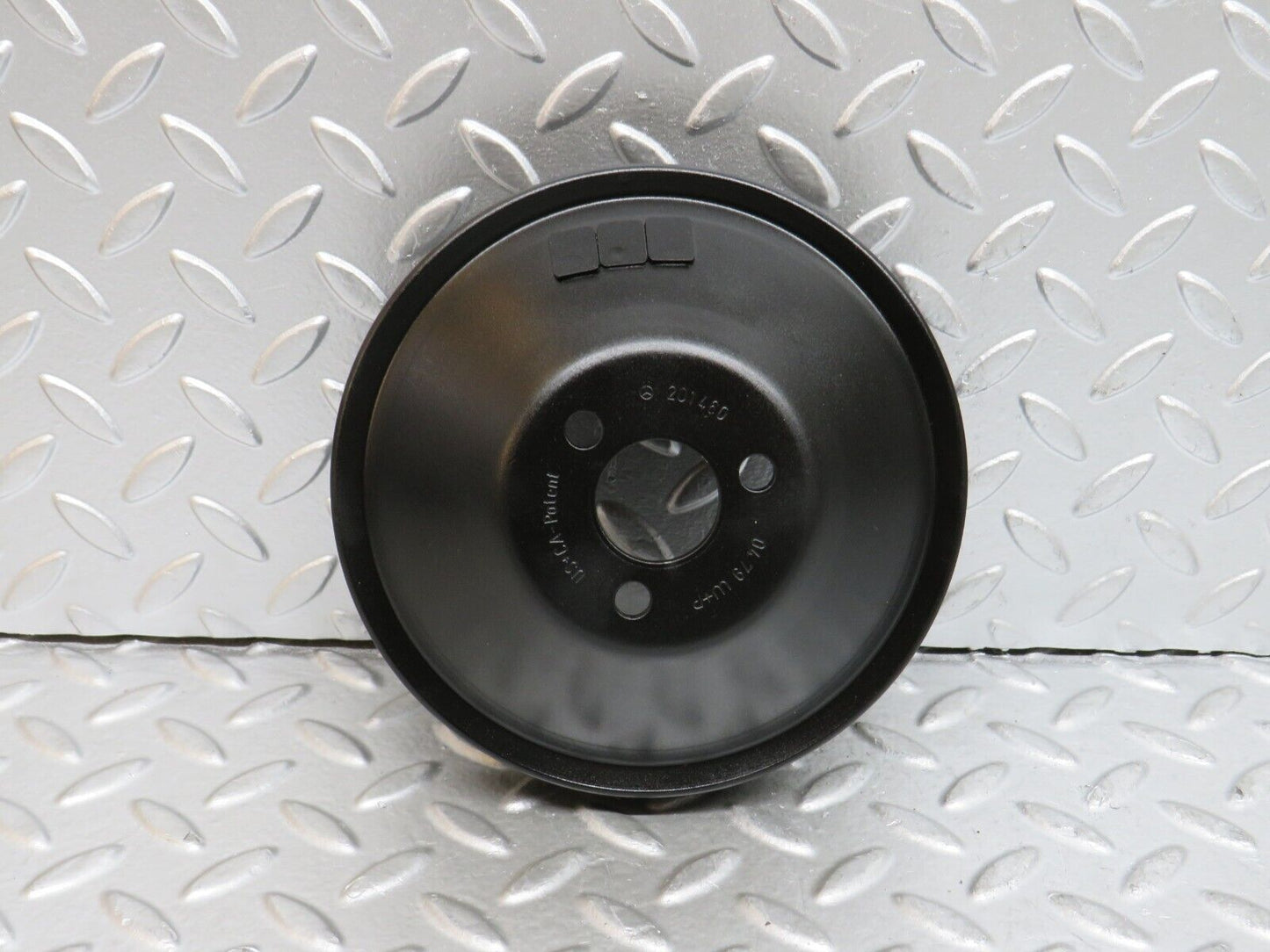 29513 Mercedes-Benz W124 230E Power Steering Pulley 2014600479
