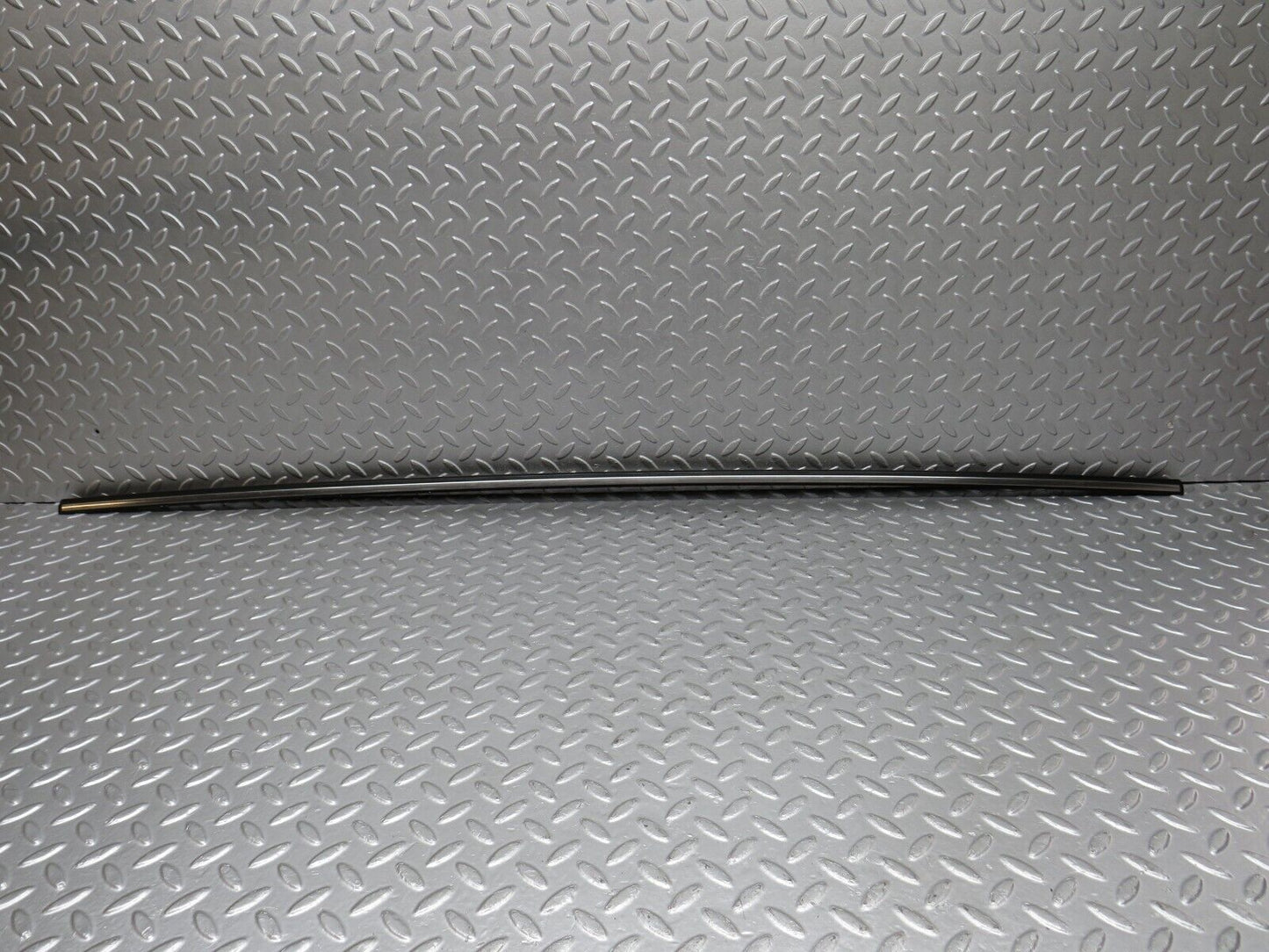 40637 Mercedes-Benz W123 300D Trunk Boot Lid Chrome Moulding Trim