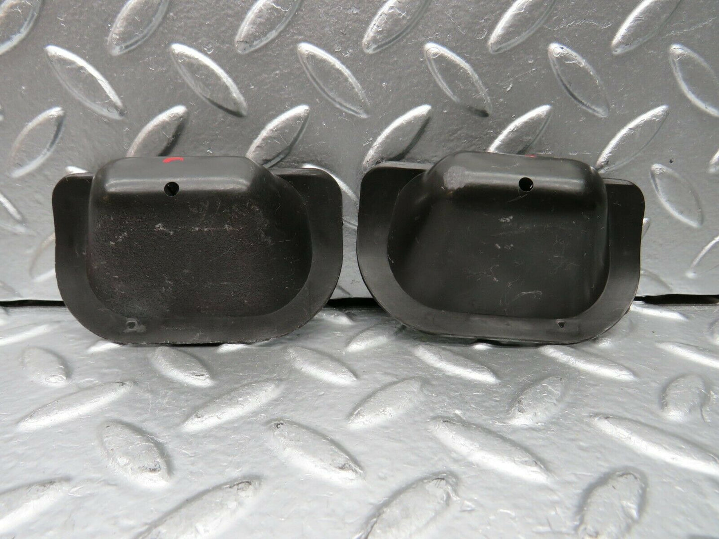 22624 Mercedes-Benz C124 E220 Washer Nozzle Cover Pair 1248890325 1248890425