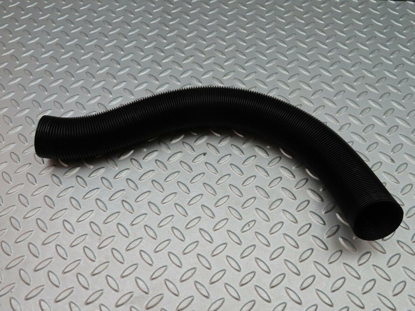 5703 Mercedes-Benz W123 200 Heater Pipe Air Pipe