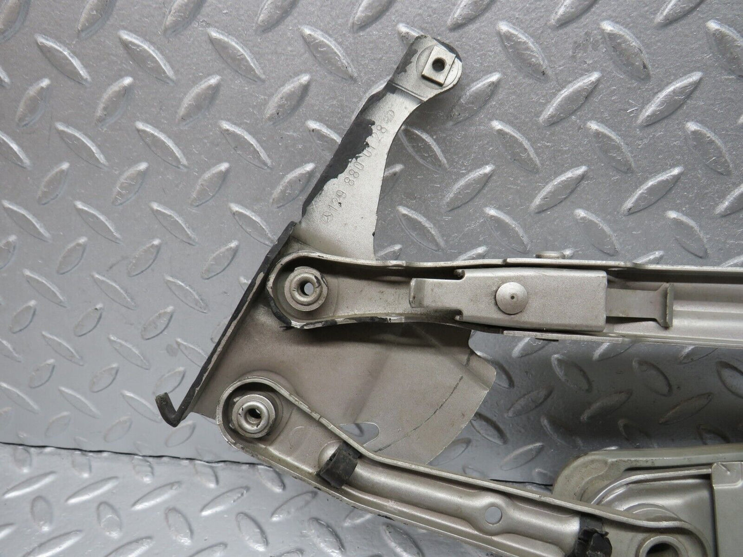39451 Mercedes-Benz R129 320SL Coupe Bonnet Hinge Left Side 1298800128 1298870174