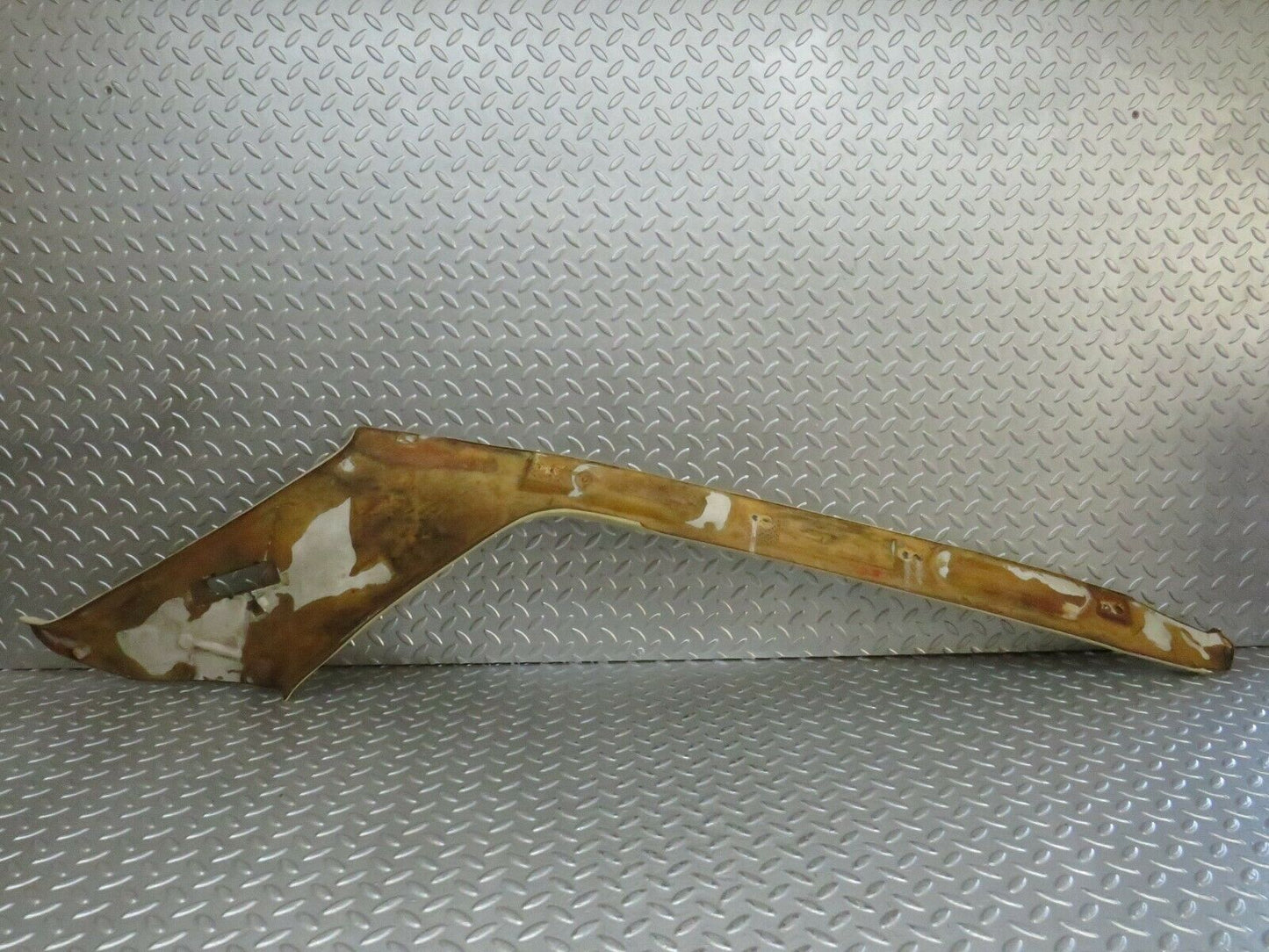 23737 Mercedes-Benz C107 450SLC Coupe C Pillar Cover Beige Right Side