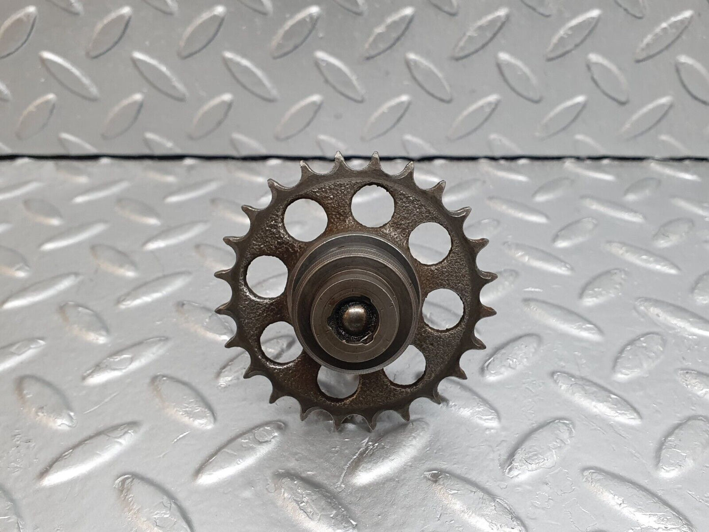 43069 Mercedes-Benz W123 Camshaft Intermediate Timing Gear
