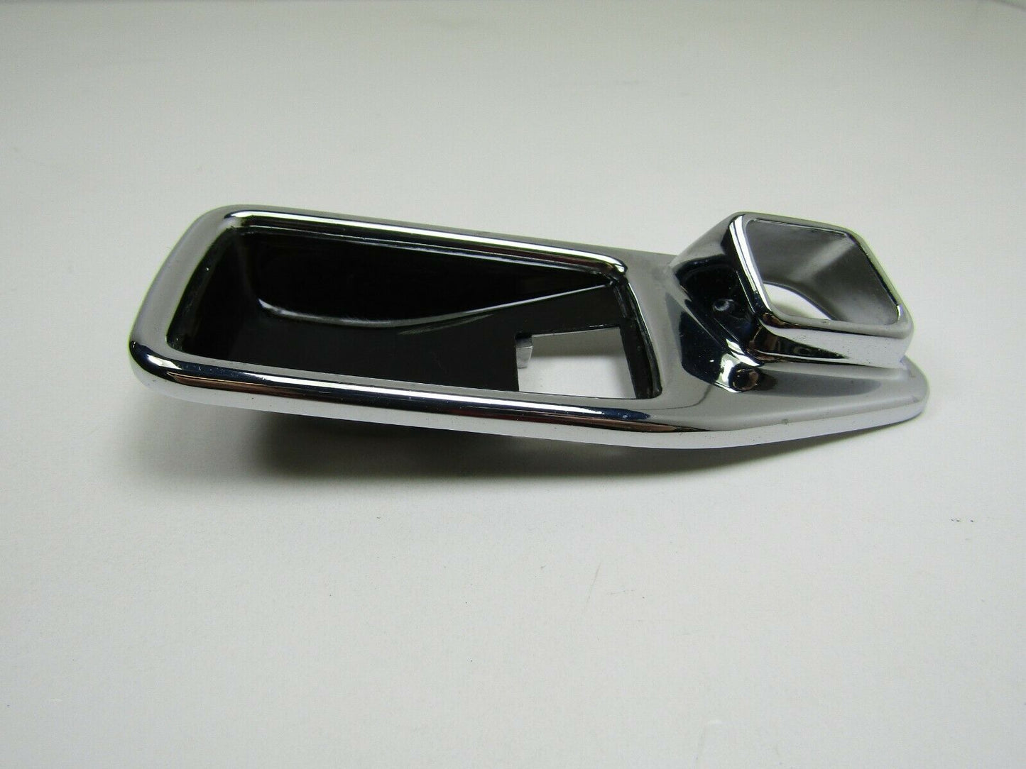 2102 Mercedes-Benz W116 350SE Door Handle Chrome Trim Rear Right 1167660211
