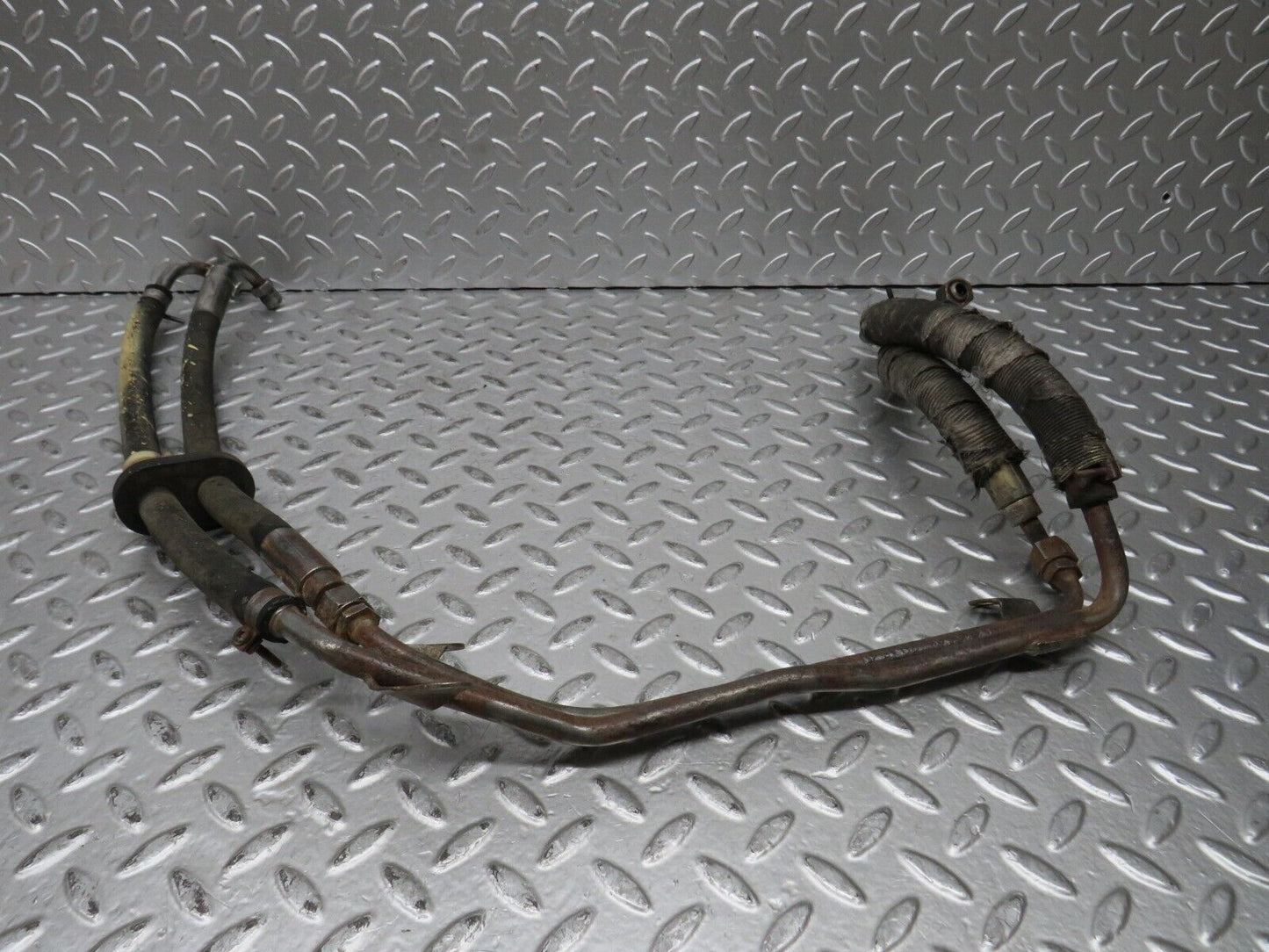 28866 Mercedes-Benz W123 230E Power Steering Oil Pipe Hose