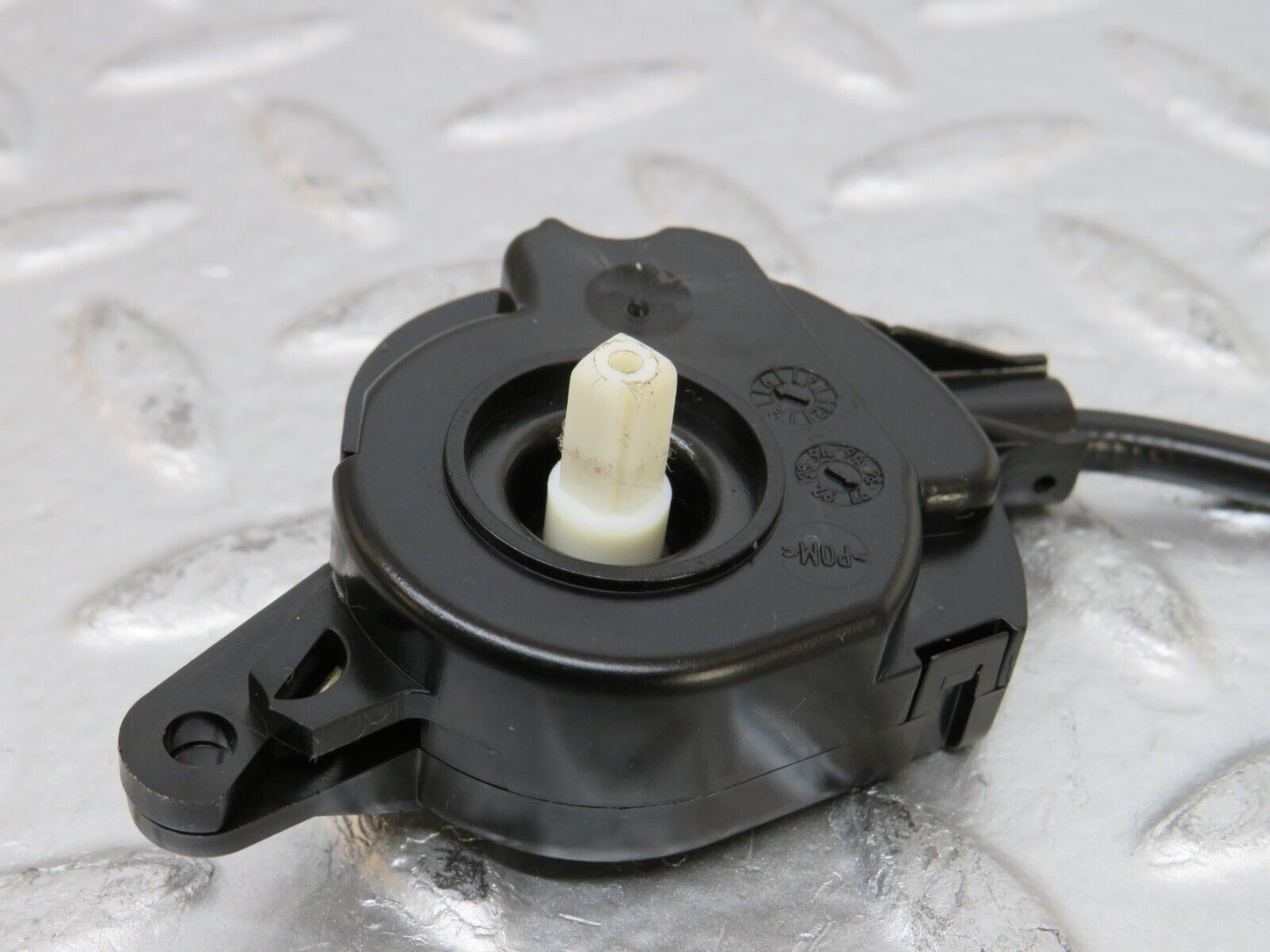 24928 Mercedes-Benz W140 S320 Heater Flap Motor Actuator 1408301233