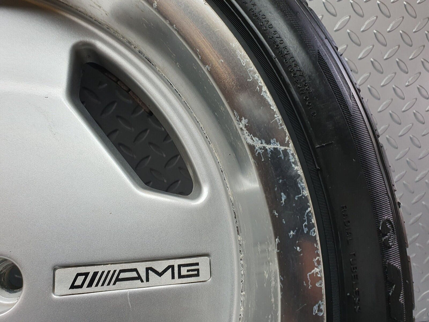 41723 Mercedes-Benz Alloy Wheel Set 17 x 8J & 9J ET30 & ET33