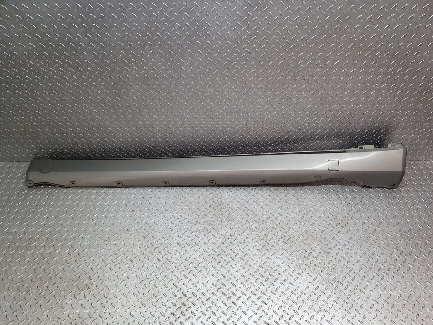 43024 Mercedes-Benz W201 190 Side Skirt Right Side 2016906440