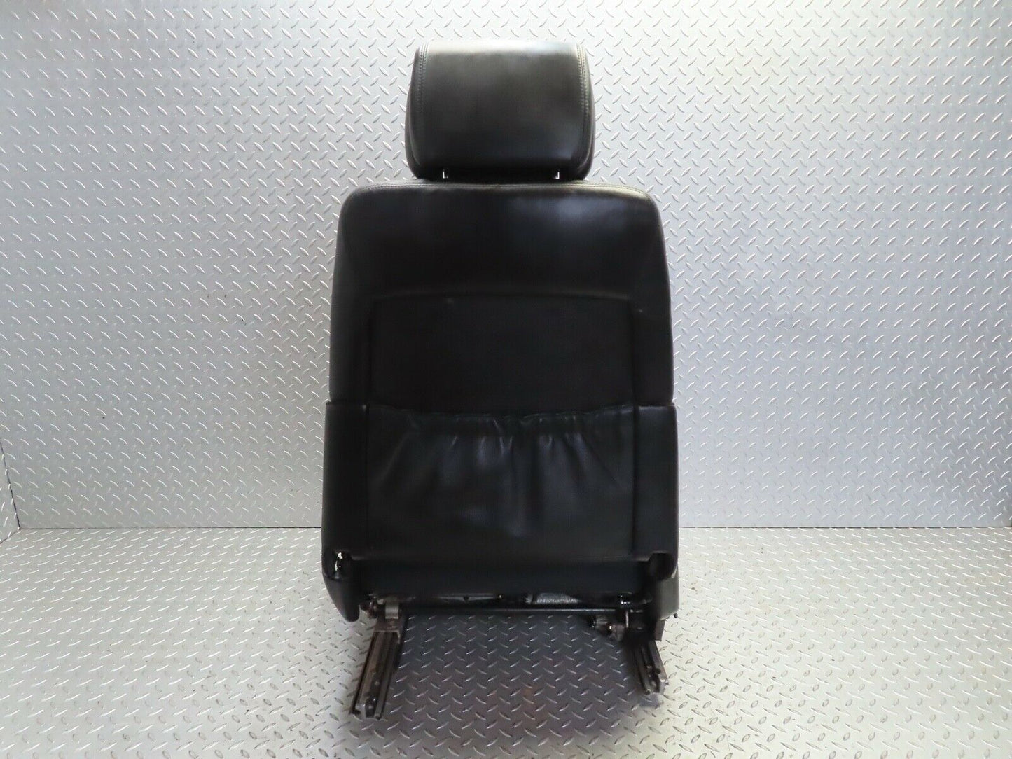 19410 Mercedes-Benz C140 CL420 Coupe Front Right Seat Black Leather