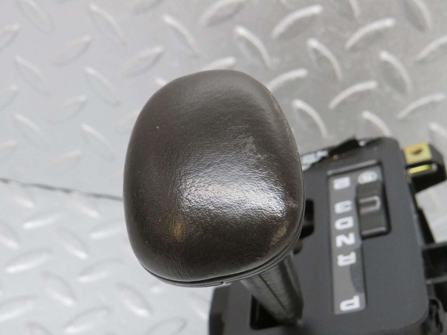 38502 Mercedes-Benz R129 280SL Coupe Automatic Gear Selector 1292670637 1242670206