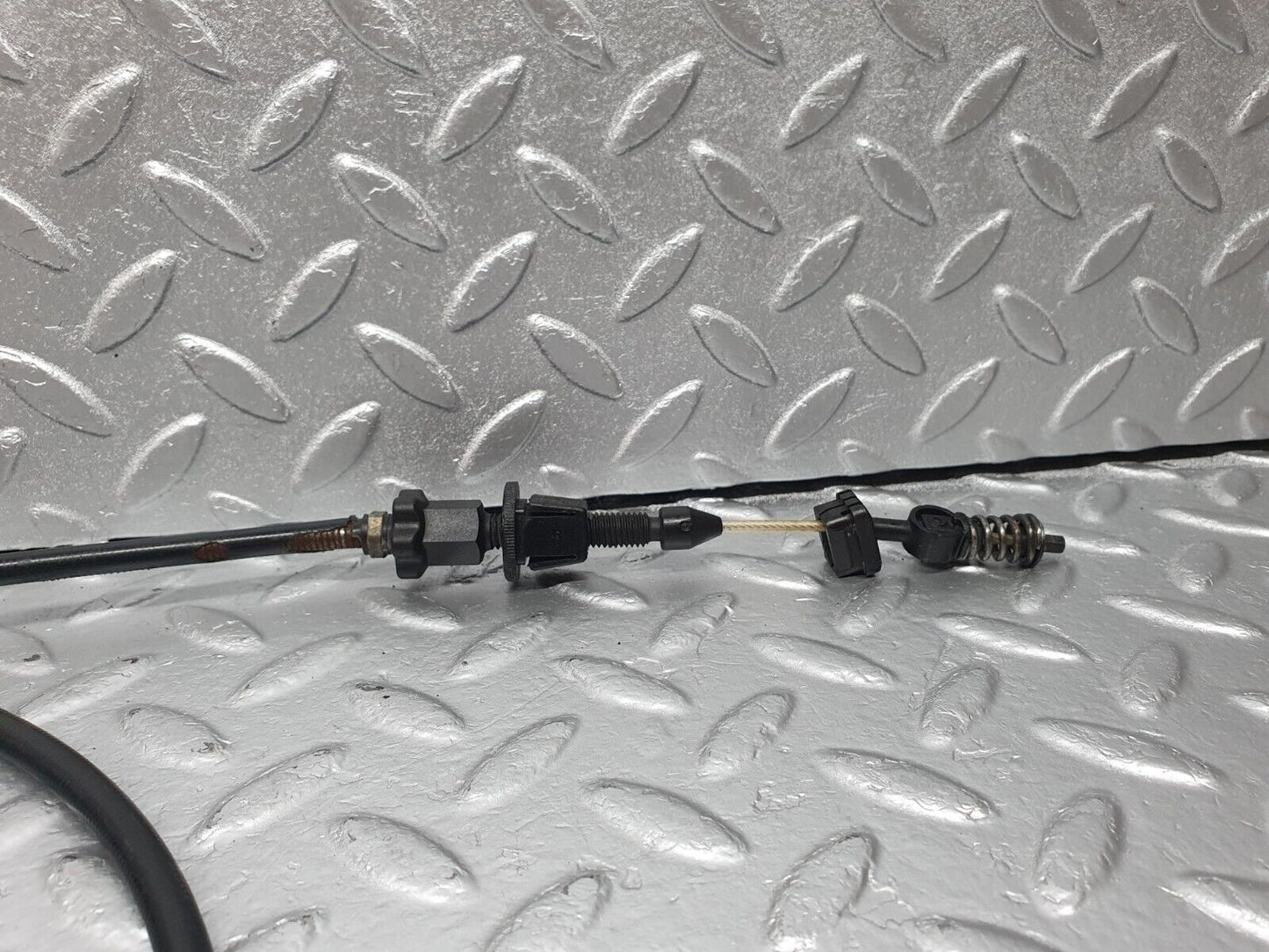 42368 Mercedes-Benz R129 320SL Coupe Accelerator Cable 1293002130 1243010197