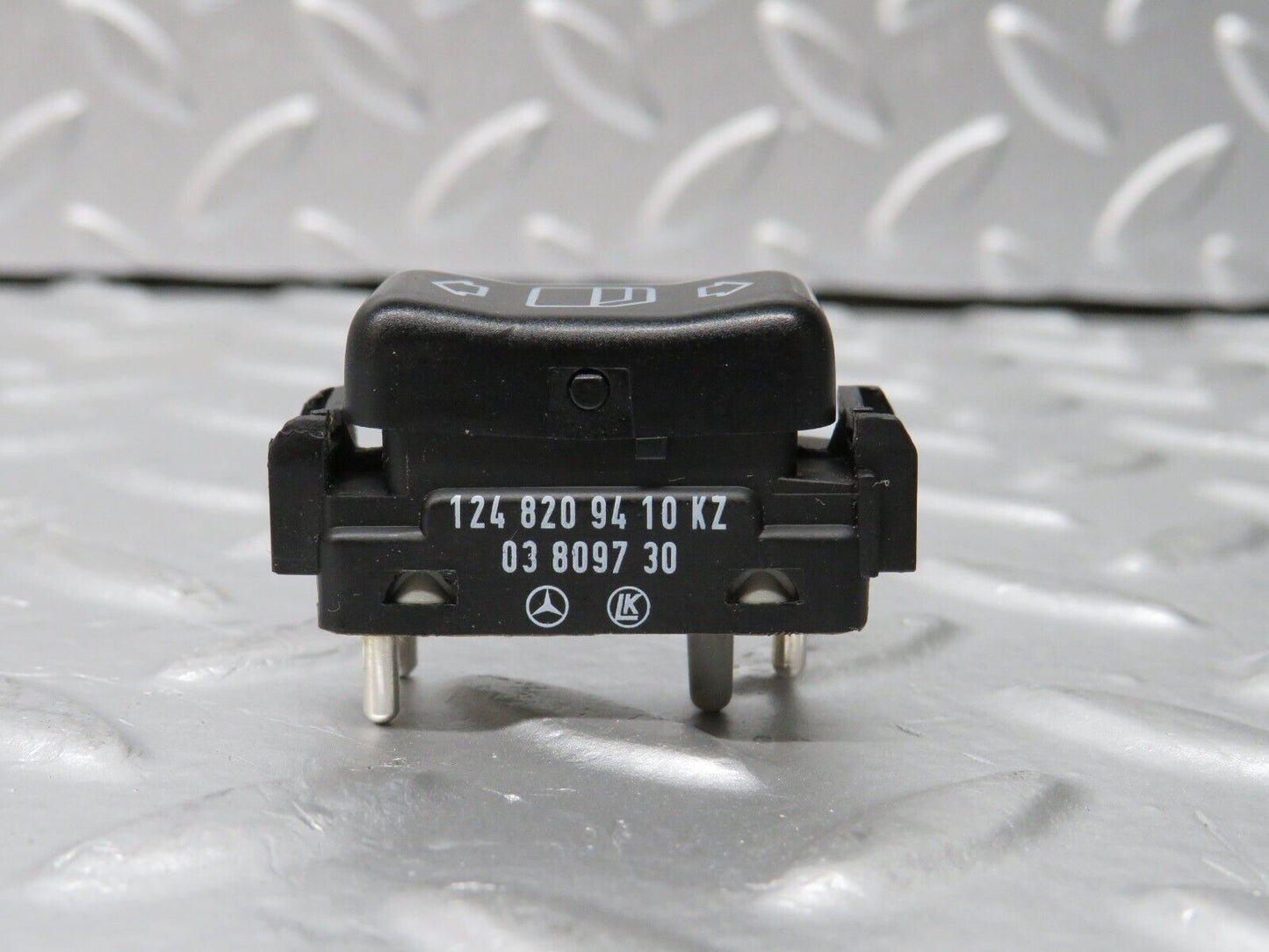 31230 Mercedes-Benz S124 220TE Electric Window Switch Right Side 1248209410