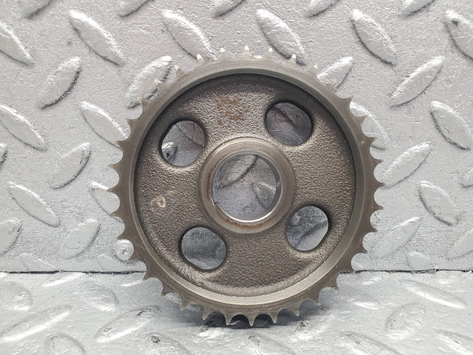 W126 Coupe camshaft timing gear used OEM