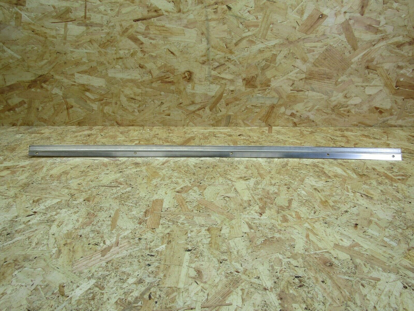 2135 Mercedes-Benz W116 350SE Centre Roof Chrome Trim Right Side