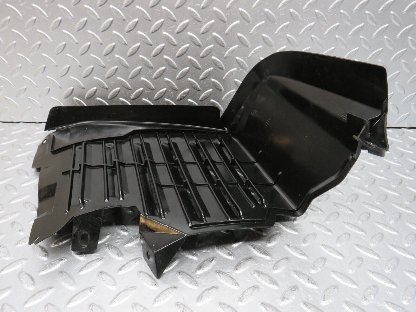 32362 Mercedes-Benz S124 300TE Wagon Mudguard Panel Left Side 1248840335