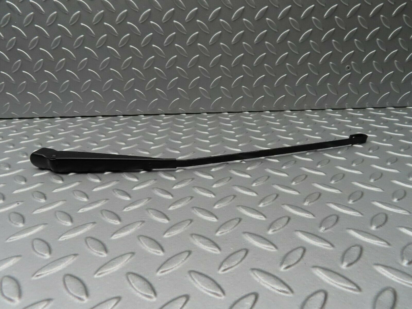5166 Mercedes-Benz R107 350SL Coupe Wiper Arm Left