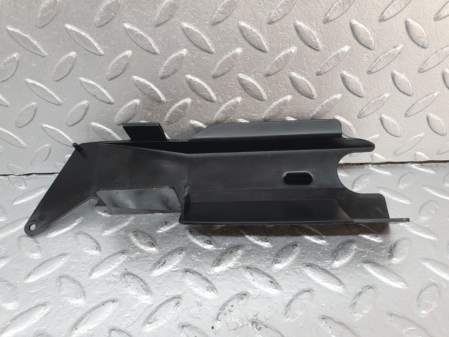 41556 Mercedes-Benz W124 200E Trunk Lock Vacuum Actuator Cover 1248050341