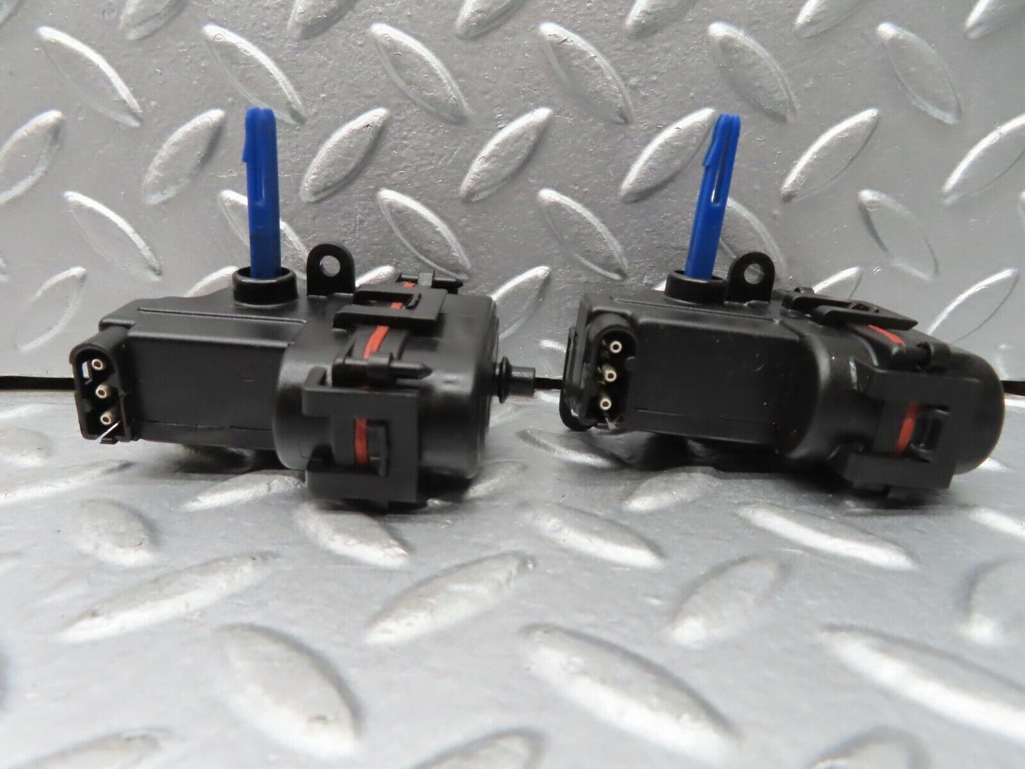 20189 Mercedes-Benz R129 300SL Coupe Heater Box Vacuum Actuator 2pcs