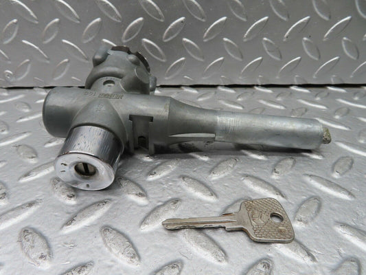 20909 Mercedes-Benz W114 250CE Coupe Ignition Switch With Key