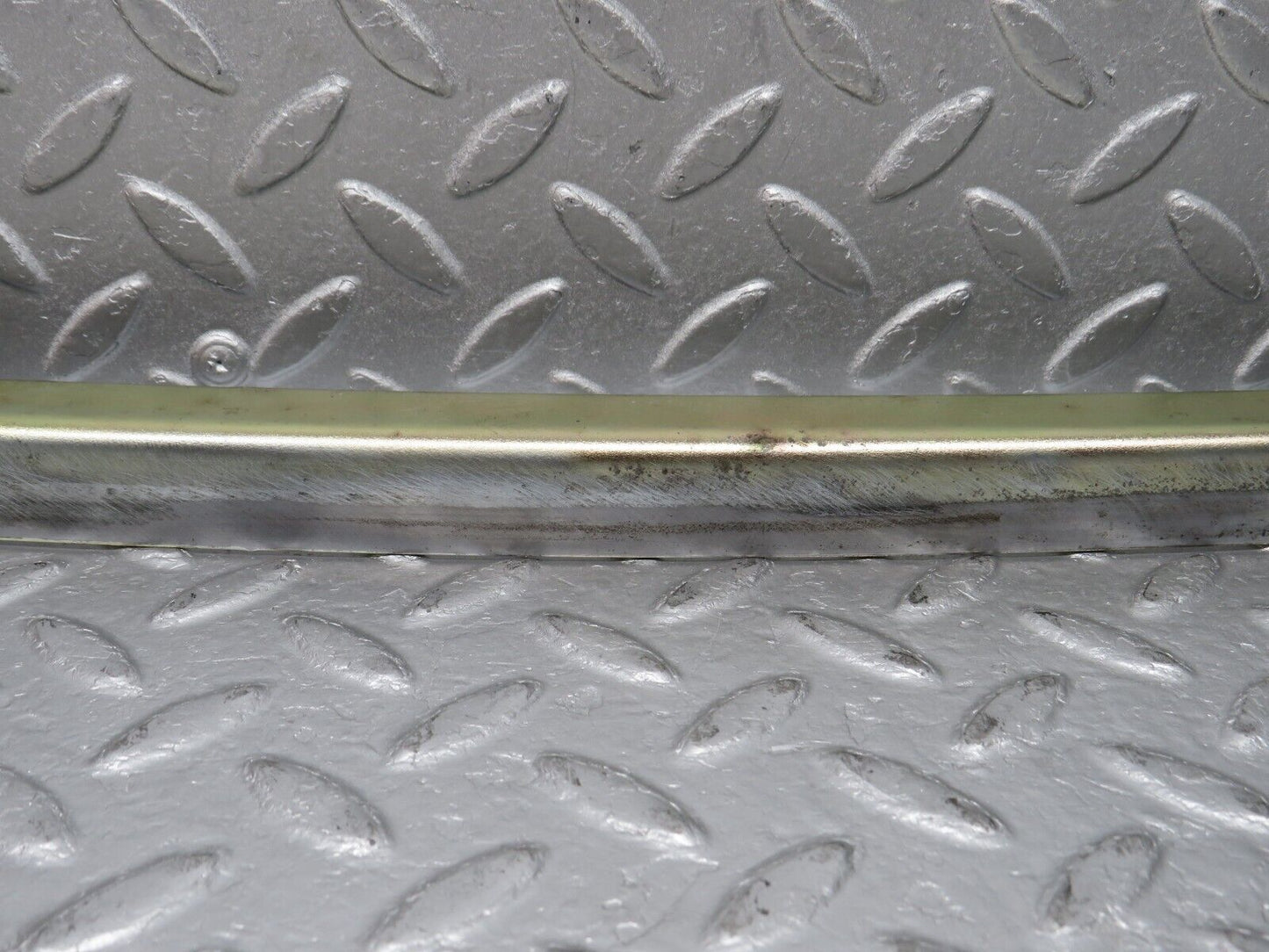 38310 Mercedes-Benz R129 280SL Coupe Front Right Window Channel