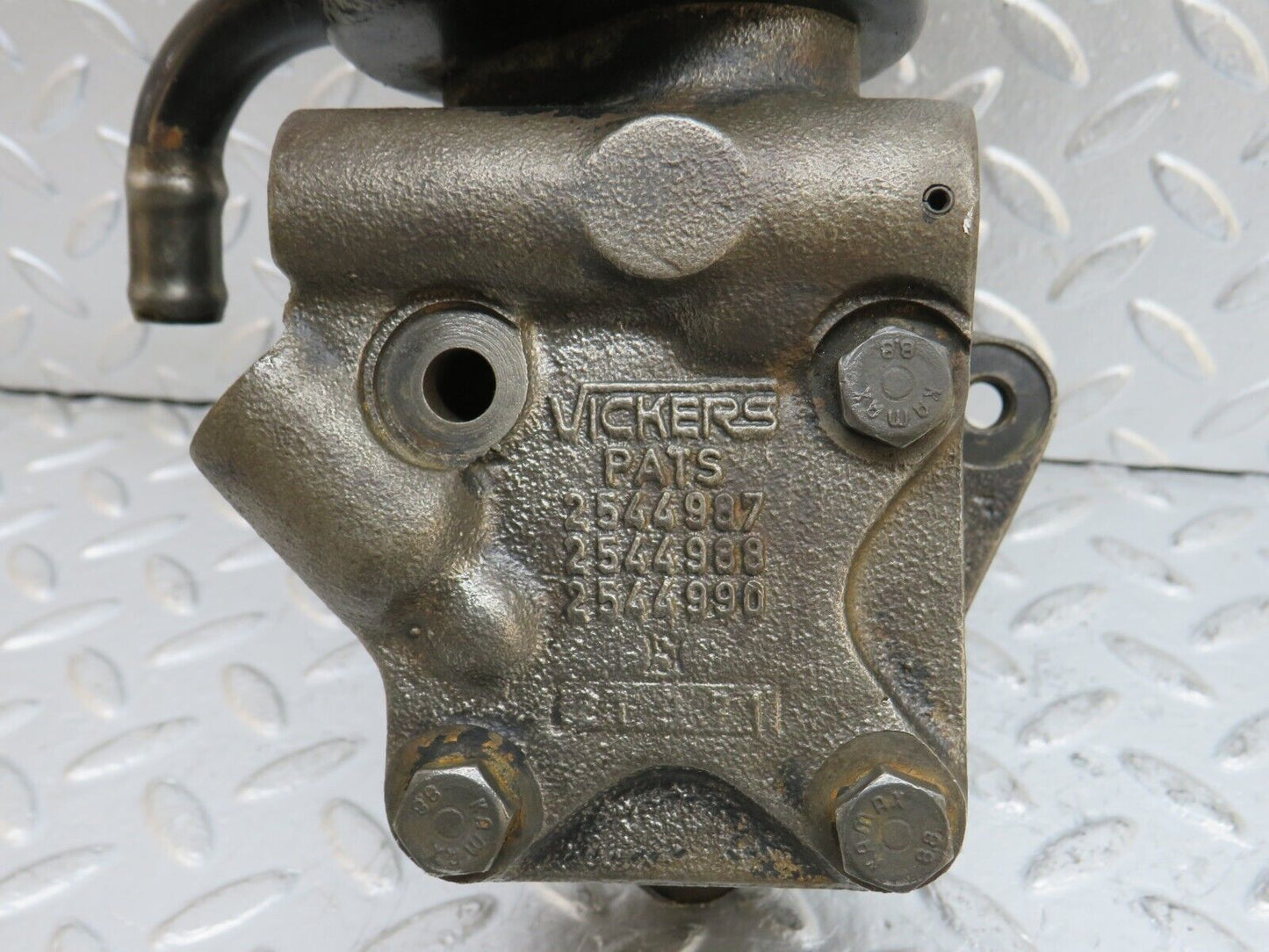 32812 Mercedes-Benz C107 R107 350 V8 Power Steering Pump 1164600183
