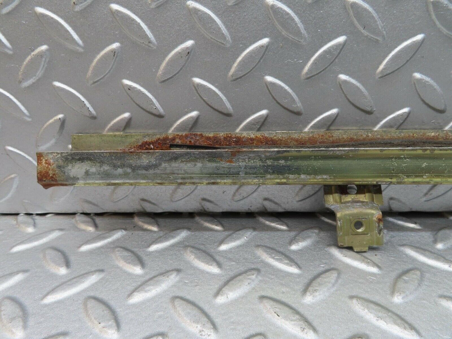 4059 Mercedes-Benz S123 200T Wagon Front Right Door Window Bottom Rail