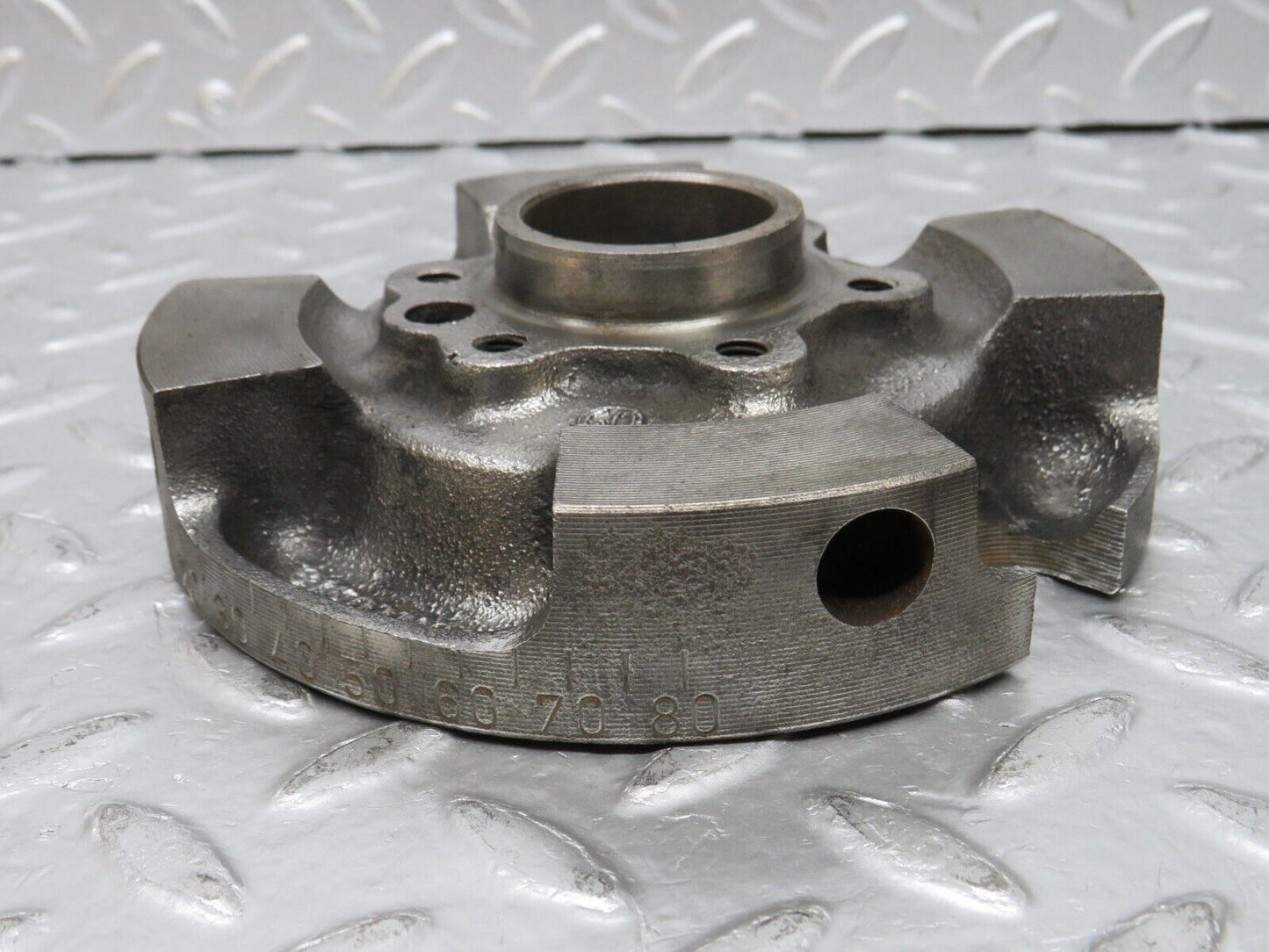 31057 Mercedes-Benz W123 200D Crankshaft Vibration Damper Pulley 6150311007