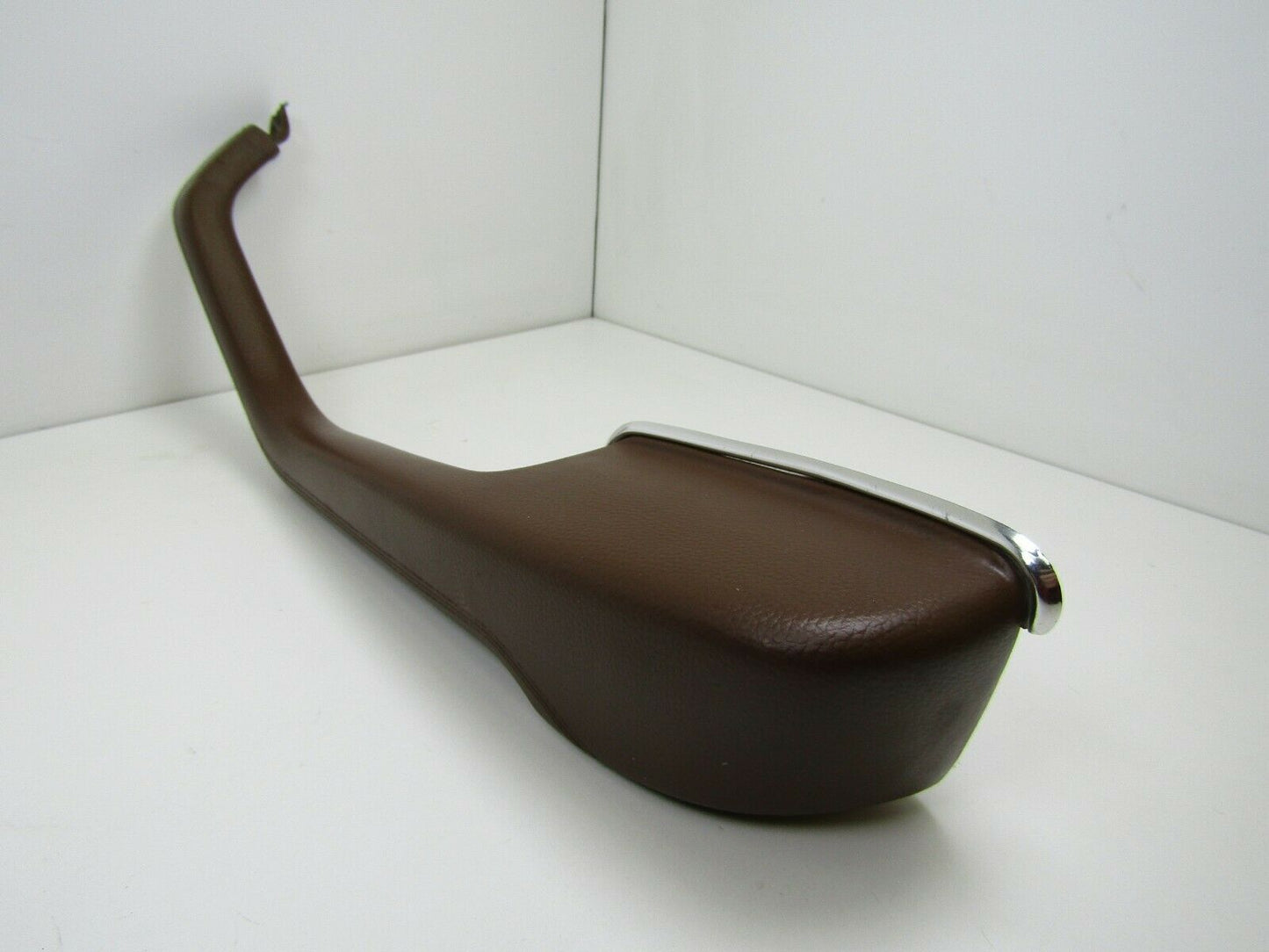 2114 Mercedes-Benz W116 350SE Rear Right Door Handle Armrest Brown