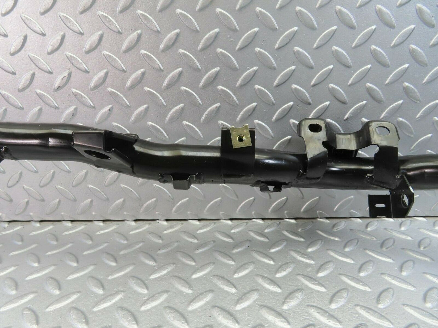 10489 Mercedes-Benz W201 190E Dashboard Bracket