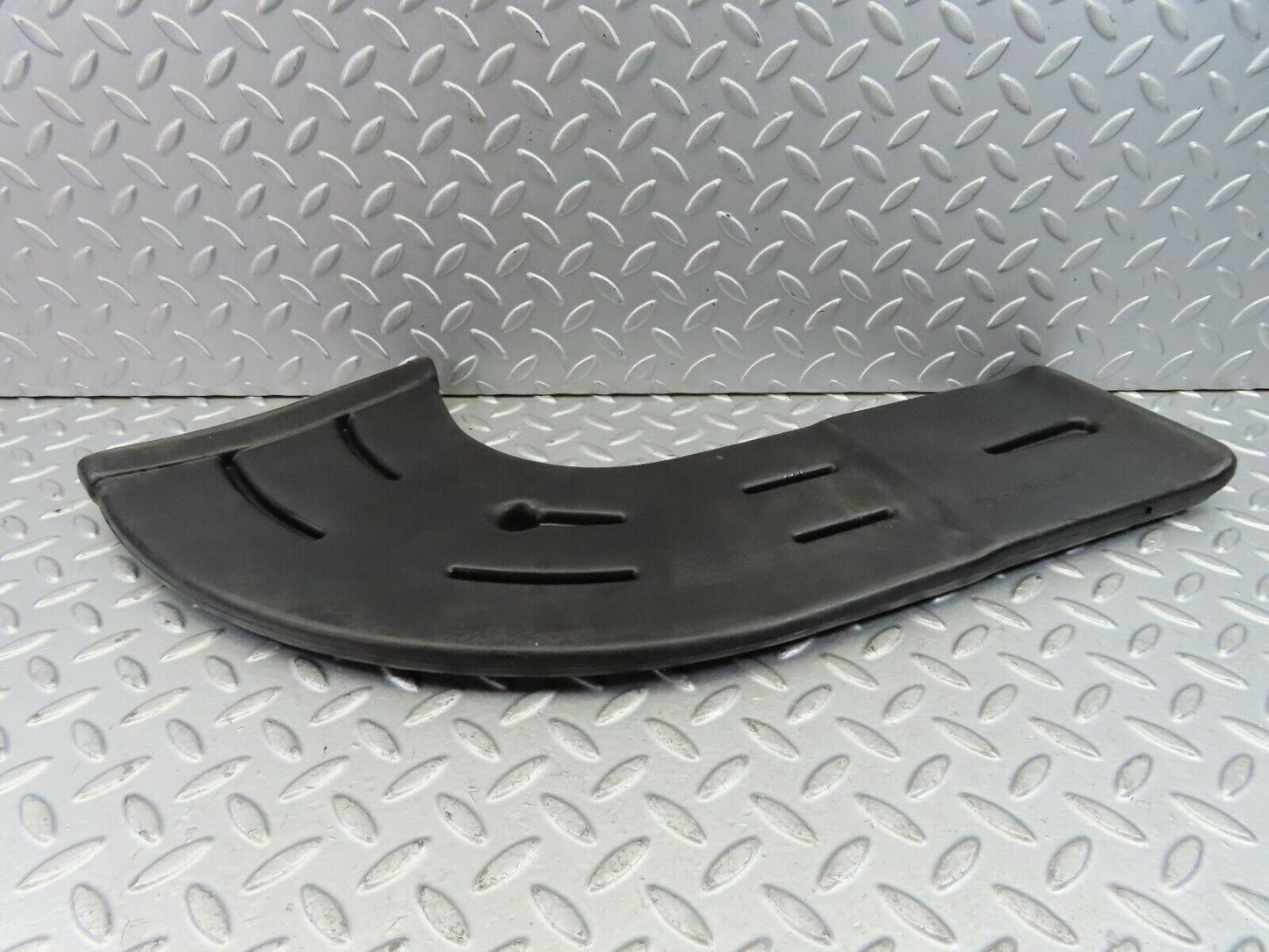 9628 Mercedes-Benz C123 280CE Coupe Air Duct Heater Ventilation Left