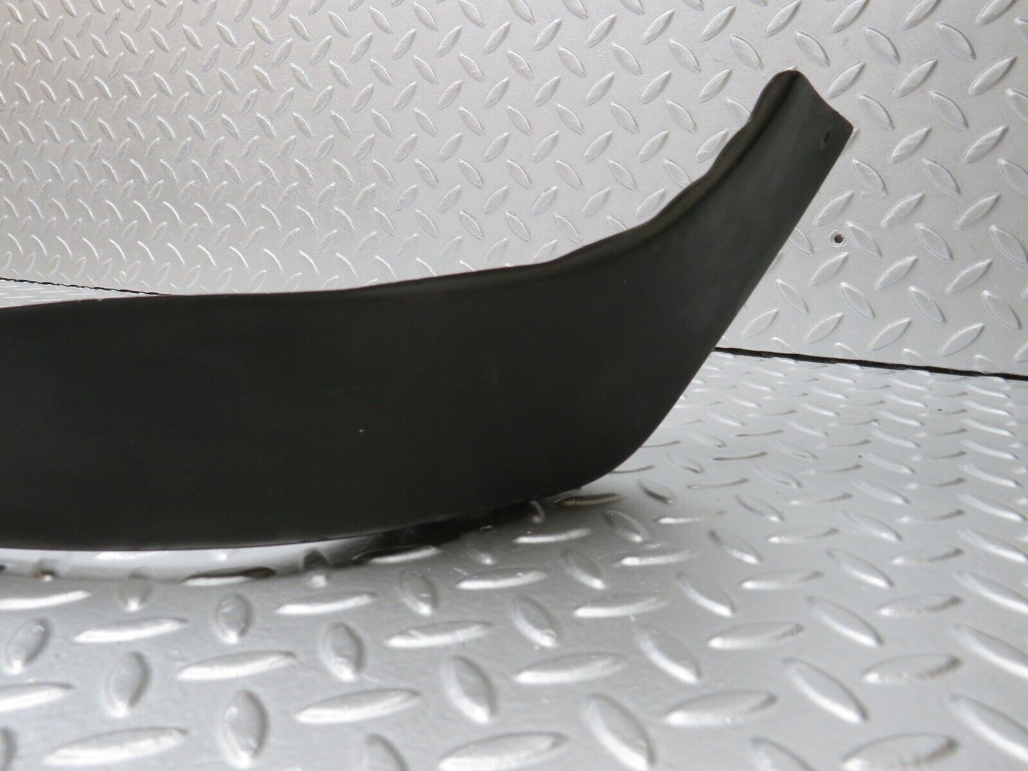 40085 Mercedes-Benz R107 350SL Front Plastic Grill Spoiler 1077900188