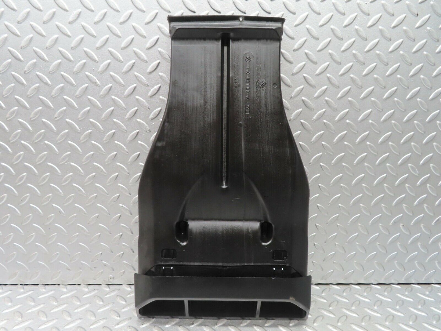 19300 Mercedes-Benz C140 CL420 Coupe Rear Air Duct 1408310046