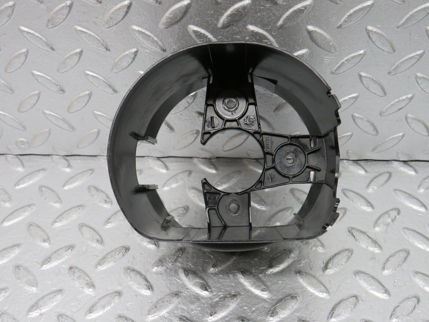 33243 Mercedes-Benz W202 C180 Steering Column Surround Cover 2024620123