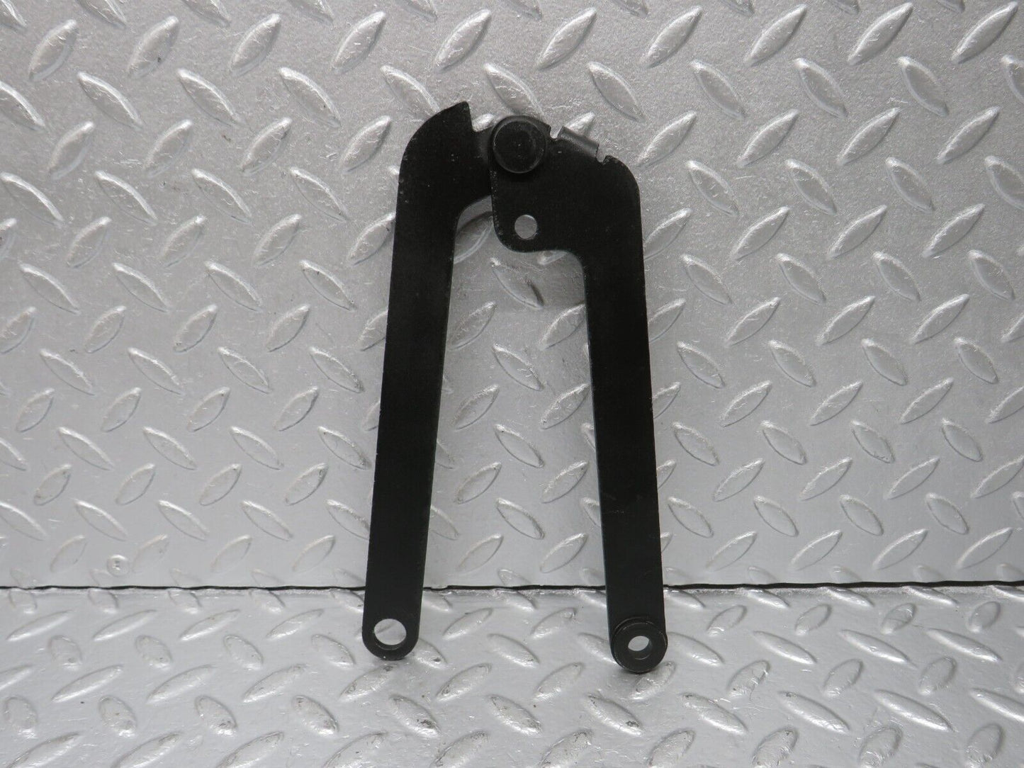 40404 Mercedes-Benz W110 230 Bonnet Hinge Right Side