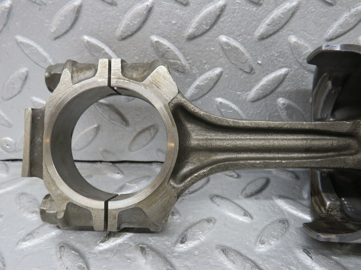 37630 Mercedes-Benz W109 300SEL Piston With Connecting Rod 91.5 mm