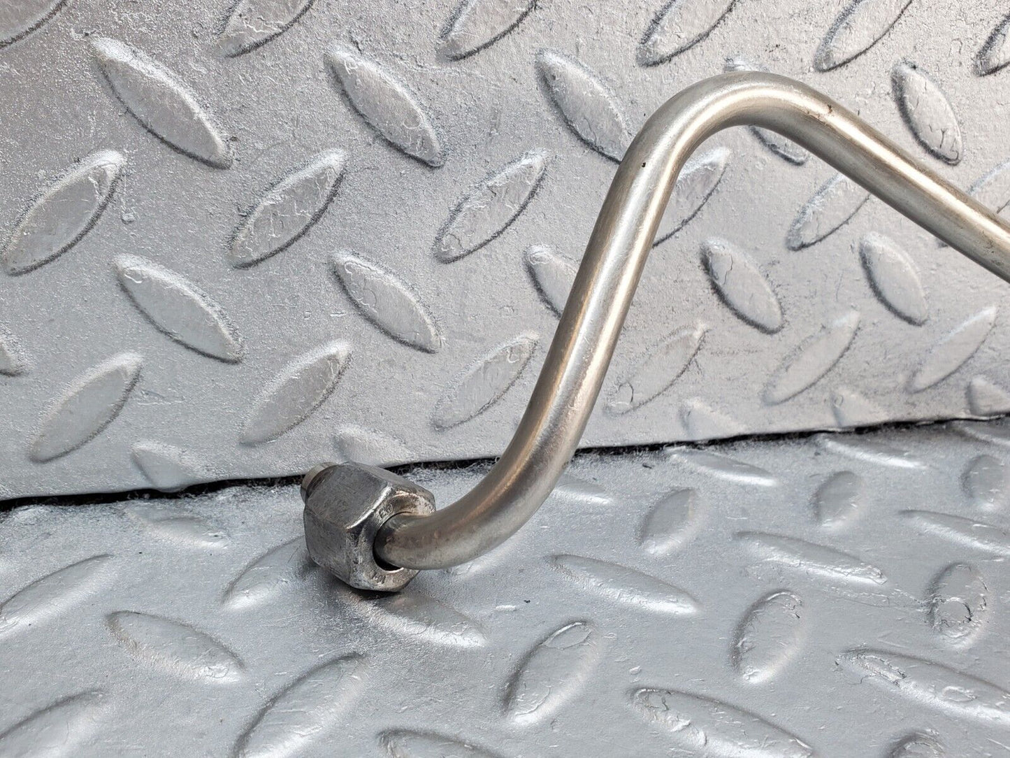 45374 Mercedes-Benz 280E M110.983 EGR Valve Hose Pipe