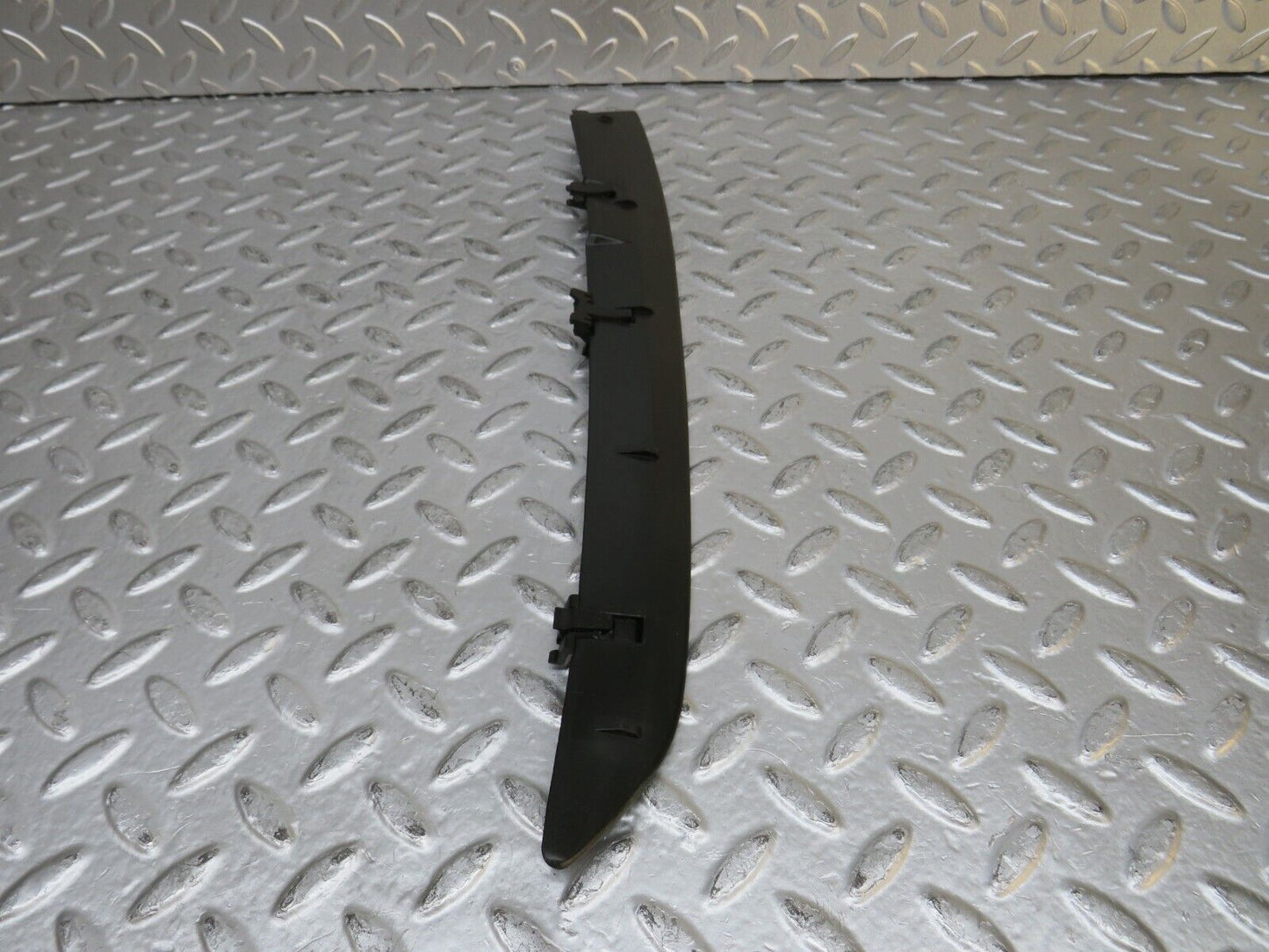 29755 Mercedes-Benz W123 230E Rear Right C Pillar Plastic Trim 1236980114