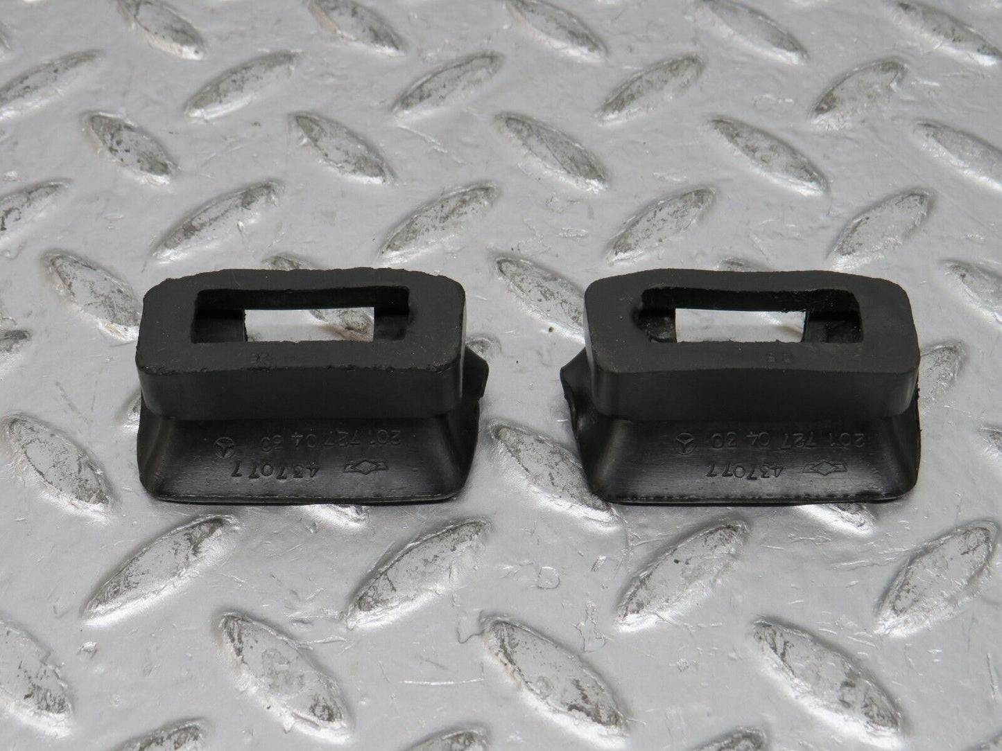 32382 Mercedes-Benz S124 300TE Wagon Door Check Strap Rubber Seal 2017270430