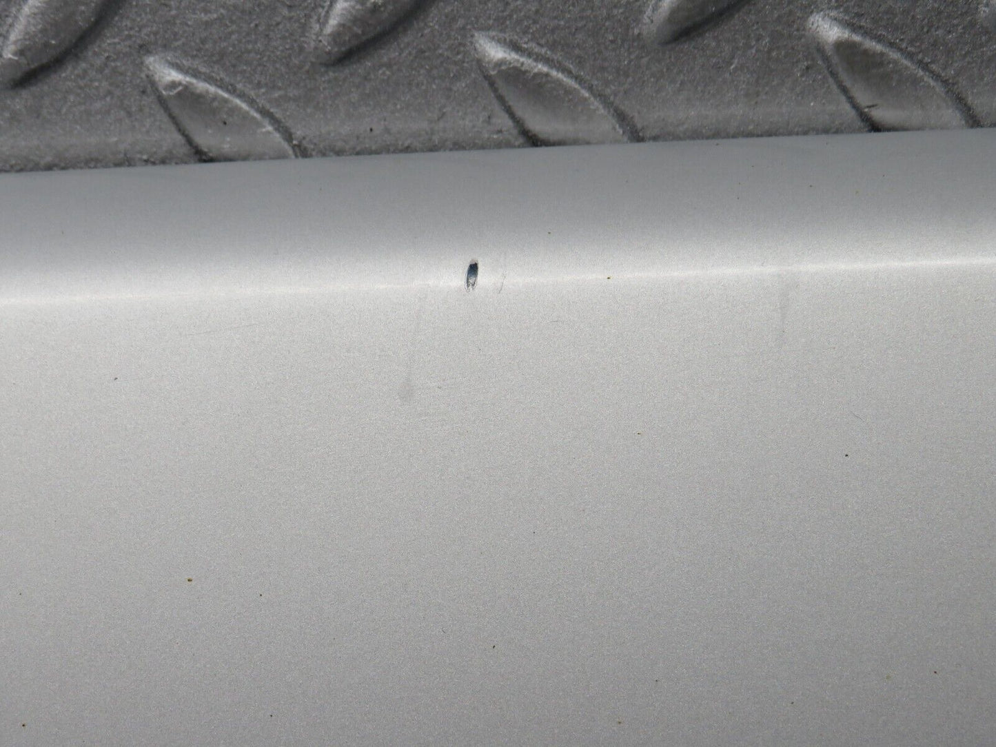 39381 Mercedes-Benz R129 320SL Coupe Right Door Lower Moulding Trim 1296902240
