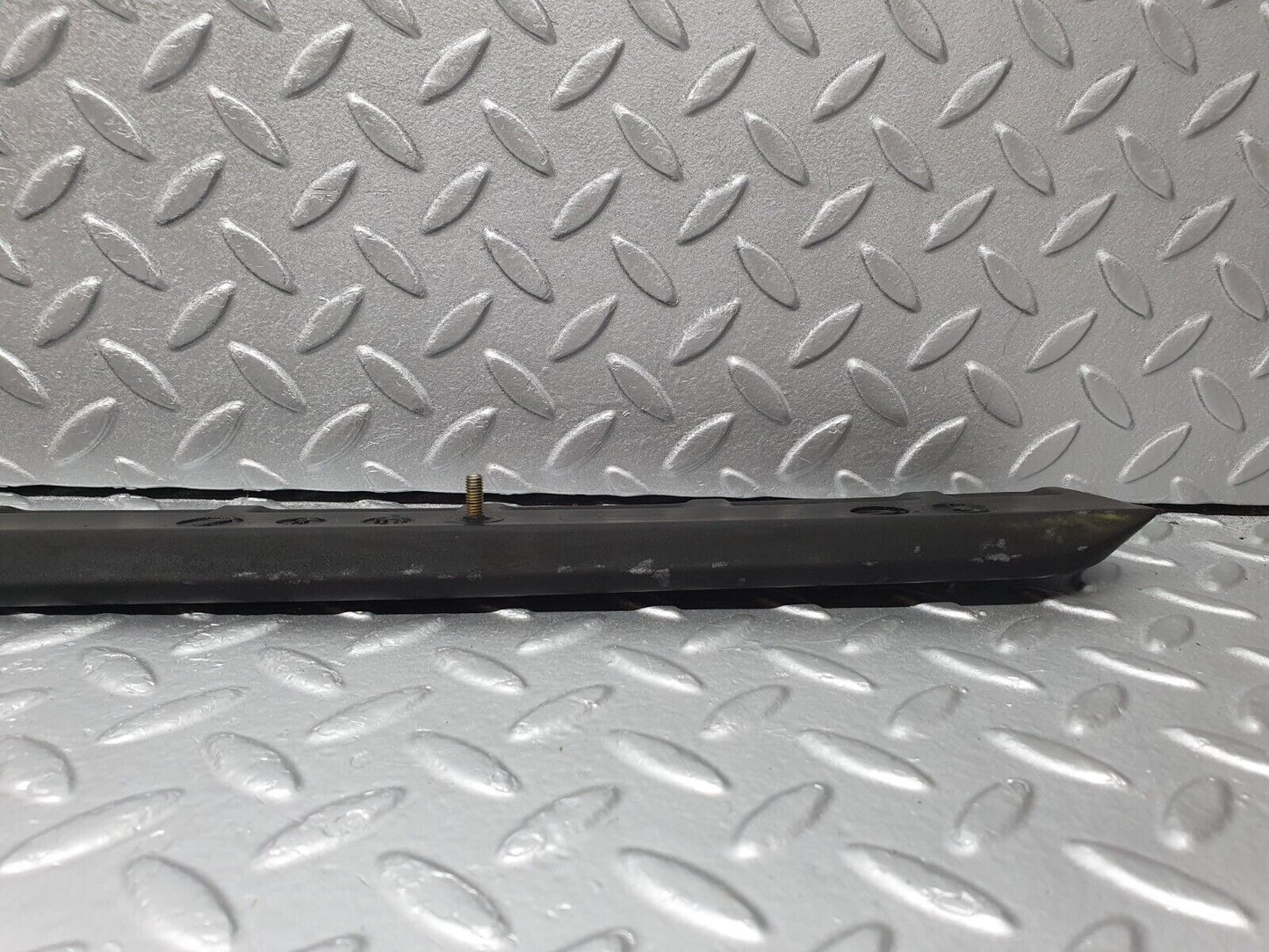 41484 Mercedes-Benz W124 200E Trunk Boot Lid Handle Trim 1247500093