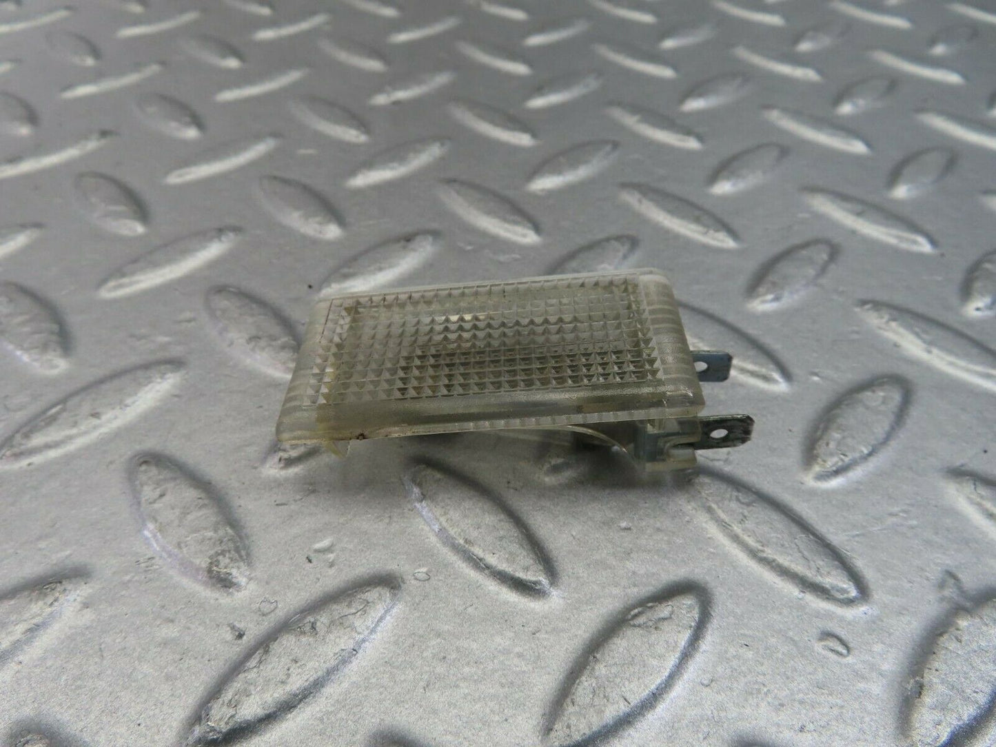 10141 Mercedes-Benz C123 230CE Coupe Glove Box Light