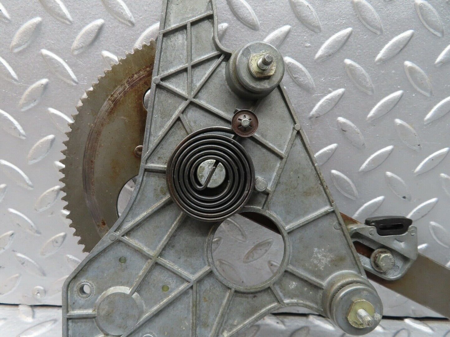18781 Mercedes-Benz W116 Rear Right Power Window Regulator 1167300446